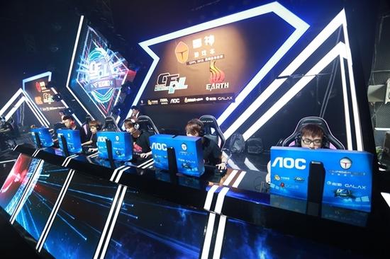 顺利闯入亚 顺利闯入亚